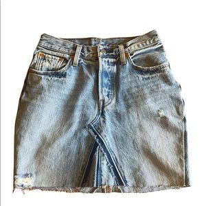 LEVI’S Denim ribcage skirt Size 26